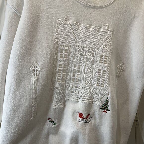 Hanes Her Way Vintage Christmas Village Crochet Cut Out White Sweatshirt Women L - Picture 2 of 9